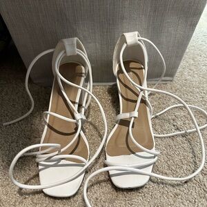 Elegant White Strappy Women's Sandals